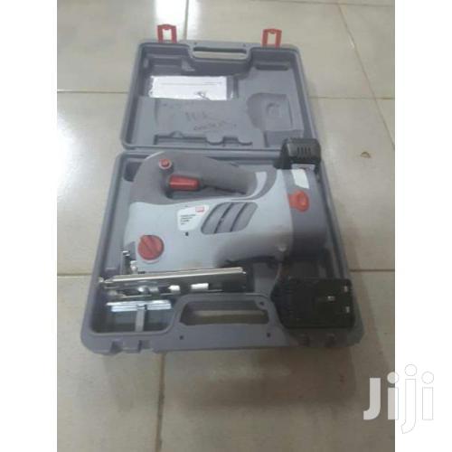 Uk-cordless Jigsaw