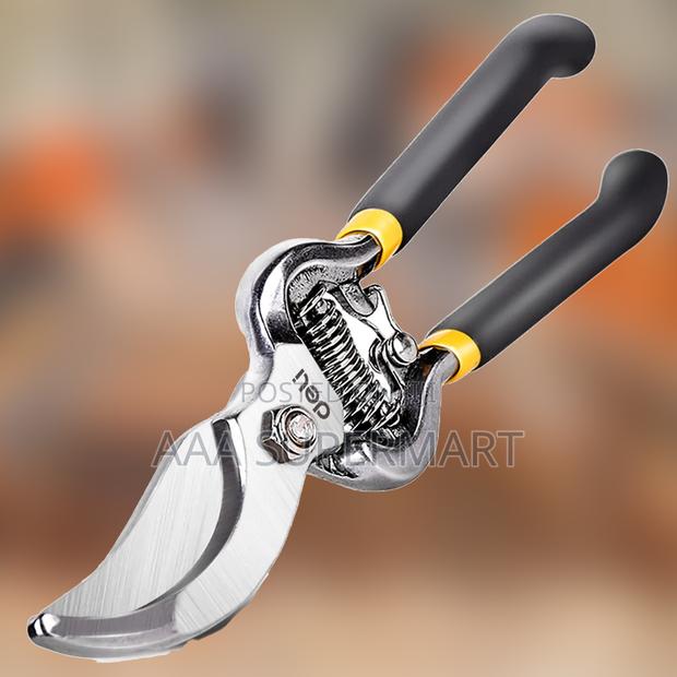 Deli Tools EDL2778 Heavy Pruning Shears - main view