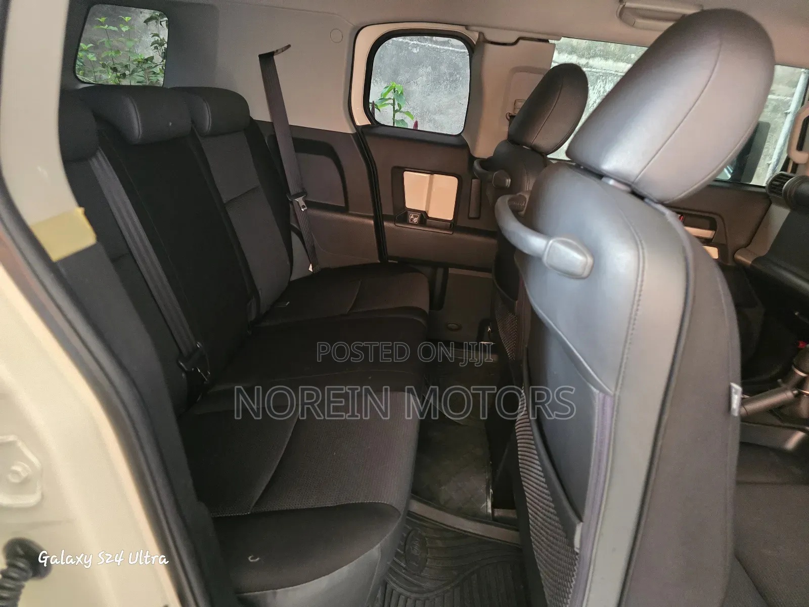Toyota FJ Cruiser 2017 Off white
