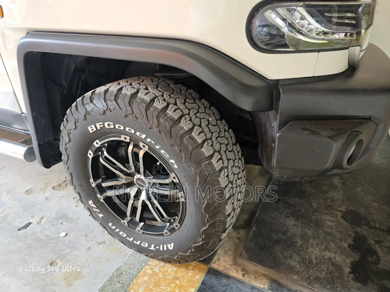 Toyota FJ Cruiser 2017 Off white