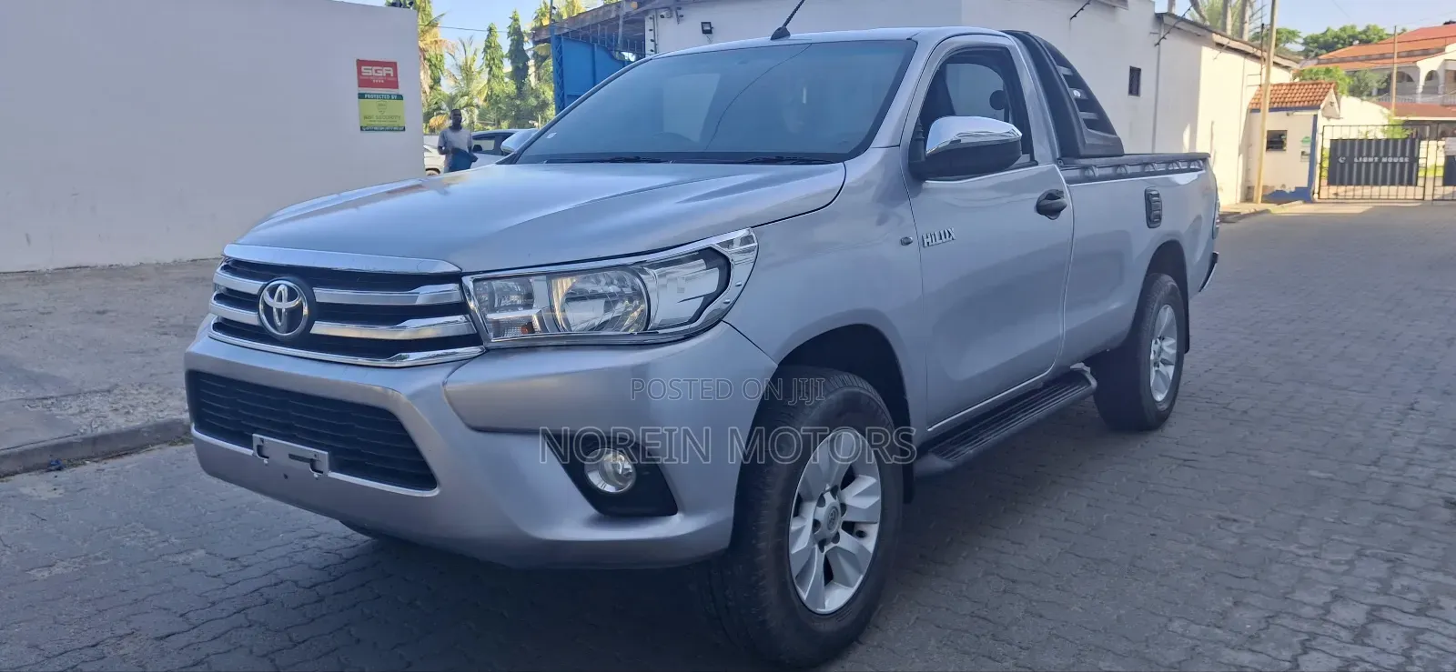 Toyota Hilux 2018 Gray