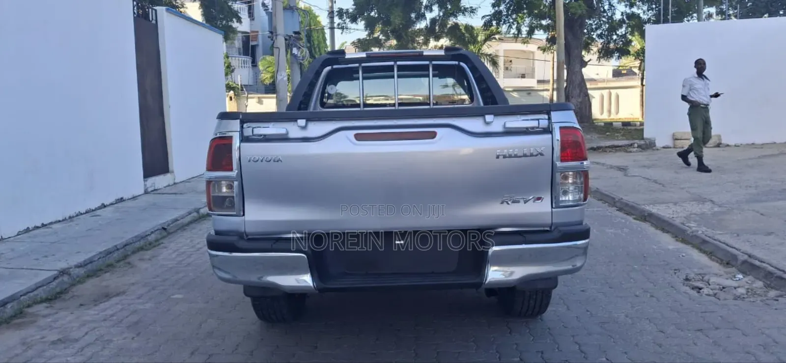 Toyota Hilux 2018 Gray