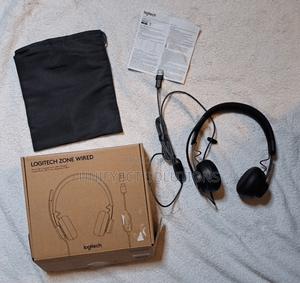 Logitech Zone Wired Over-Ear Headset - Graphite USB - thumbnail 2