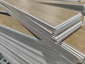 Luxury SPC Flooring Planks/SPC Tiles
