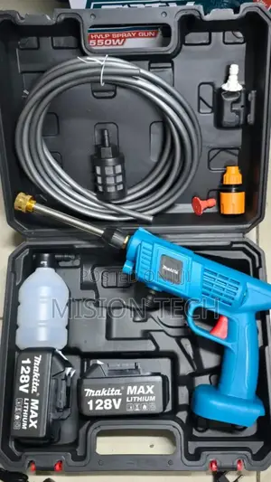 Makita 128v Cordless Carwash 