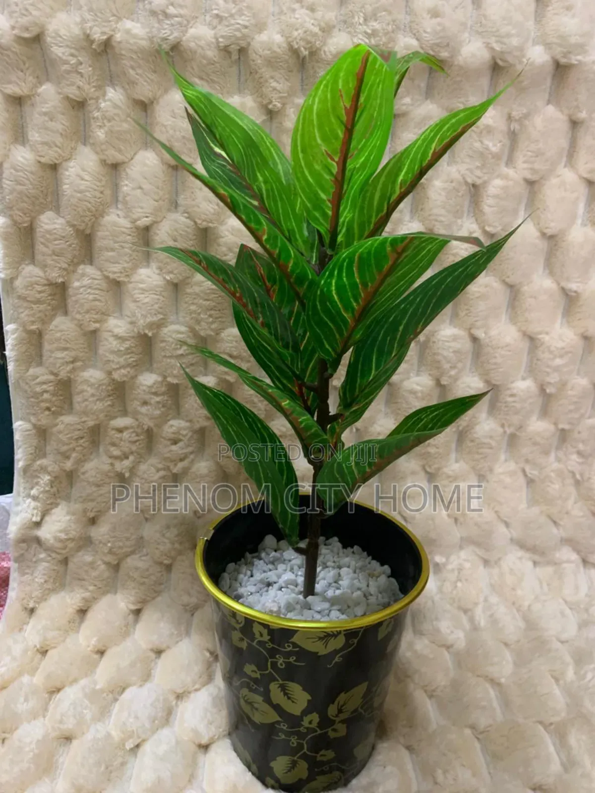 Artificial Decorative Flowers