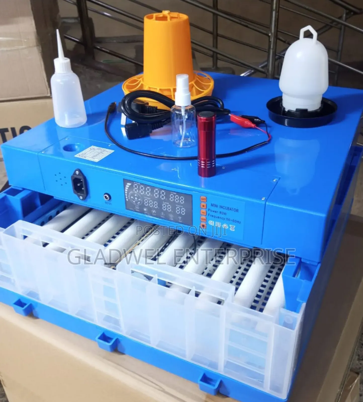 Available 64eggs Automatic Eggs Incubator Ac/Dc Automatic