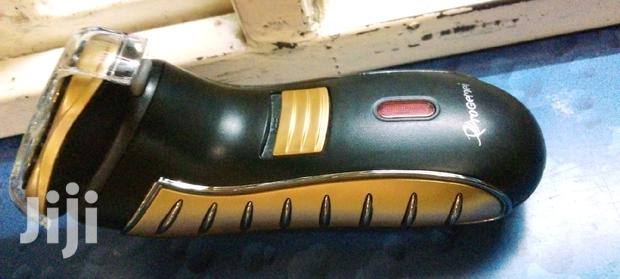 Pro Gemei Rechargeable Shaver - thumbnail 3