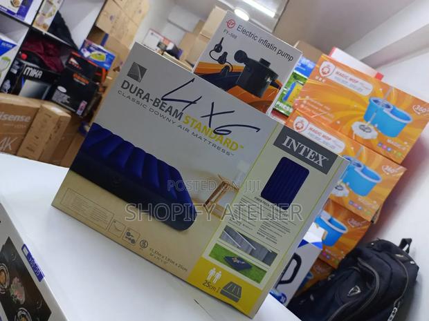 Intex 4by6 Inflatable Matres With Free Pump - main view