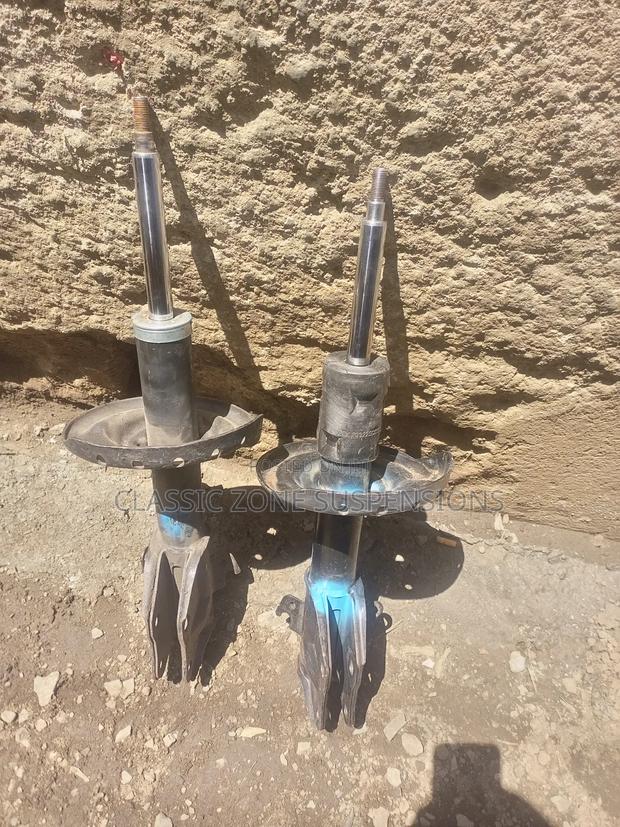 Subaru Forester Sj5 Front Shocks