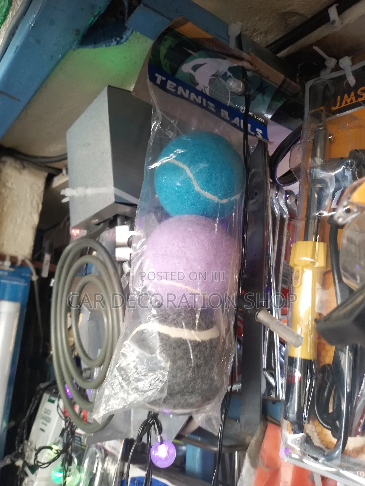 3pc Pack Tennis Balls in Different Colors