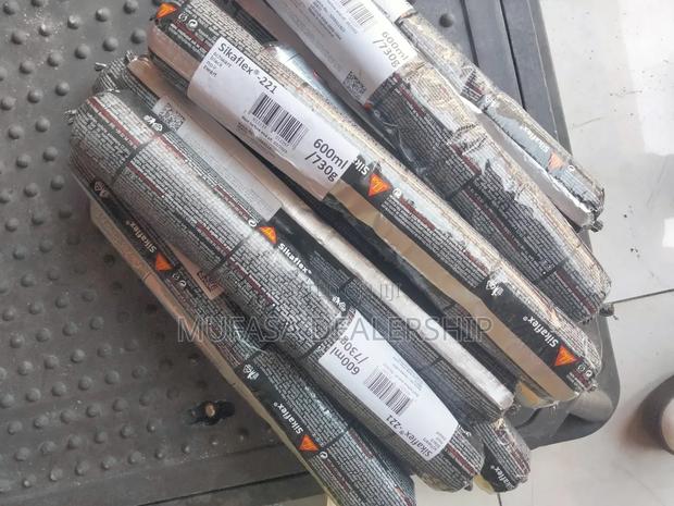 Sikaflex Silicone Sealant - thumbnail 2