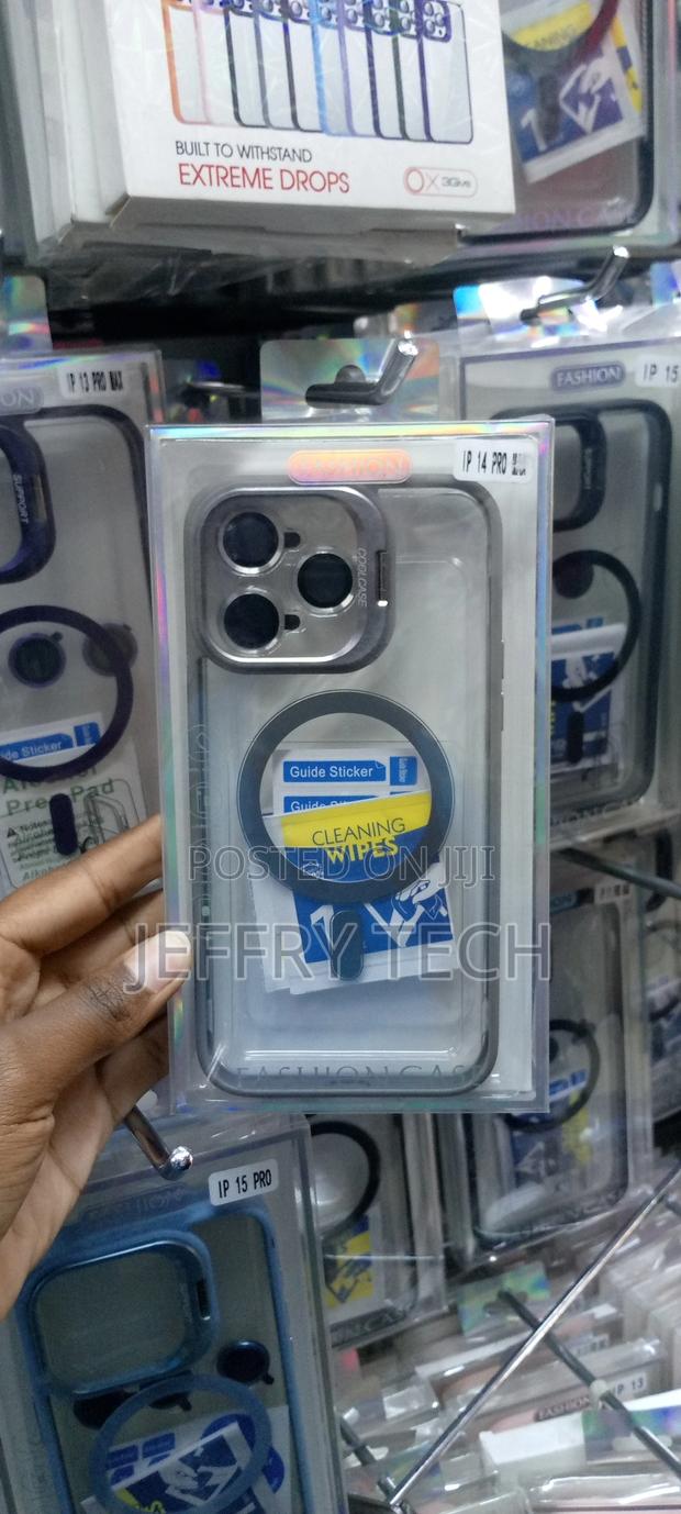 iPhone 14 Pro Camera Lens Stand Transparency Magsafe Case - main view