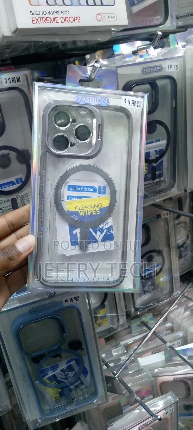 iPhone 14 Pro Camera Lens Stand Transparency Magsafe Case - thumbnail 3