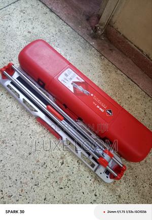 Tile Cutter Machine - thumbnail 2