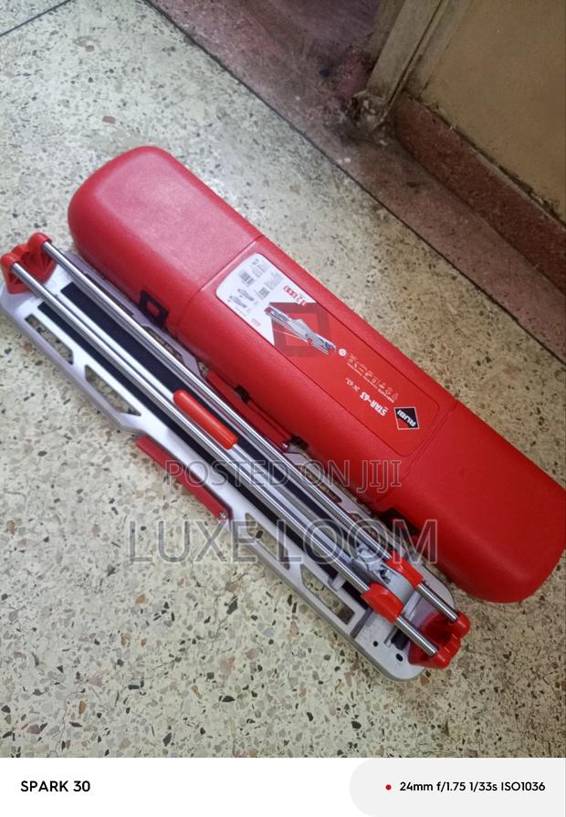 Tile Cutter Machine - main view