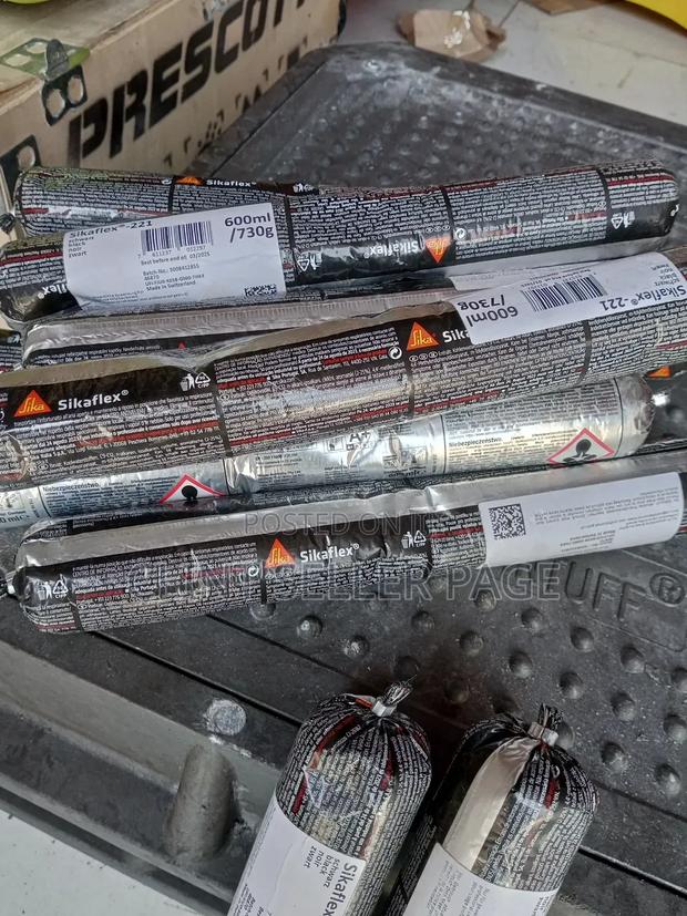 Sikaflex Adhesive/ Seal Core
