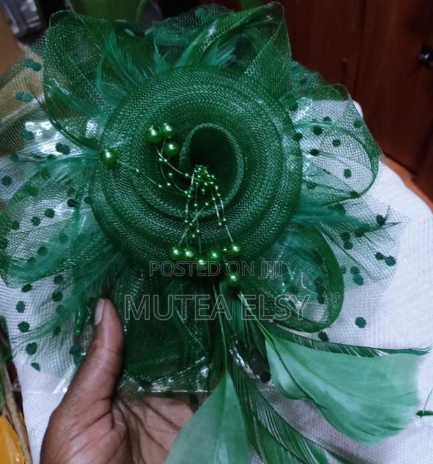 Green Fascinators - thumbnail 3