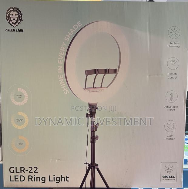 Green Lion Button Mode Ringlight 22 With Tripod - main view