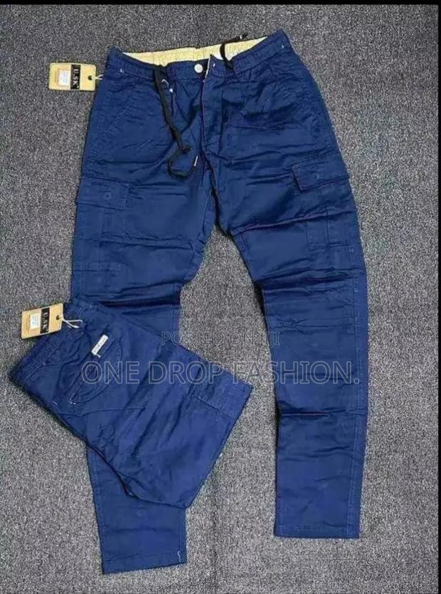Navy Blue Cargo Pants. - thumbnail 2