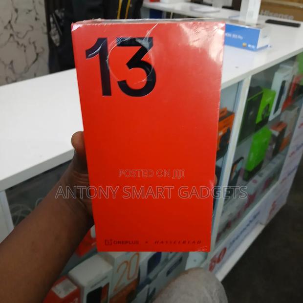 New OnePlus 13 512 GB Gray - main view