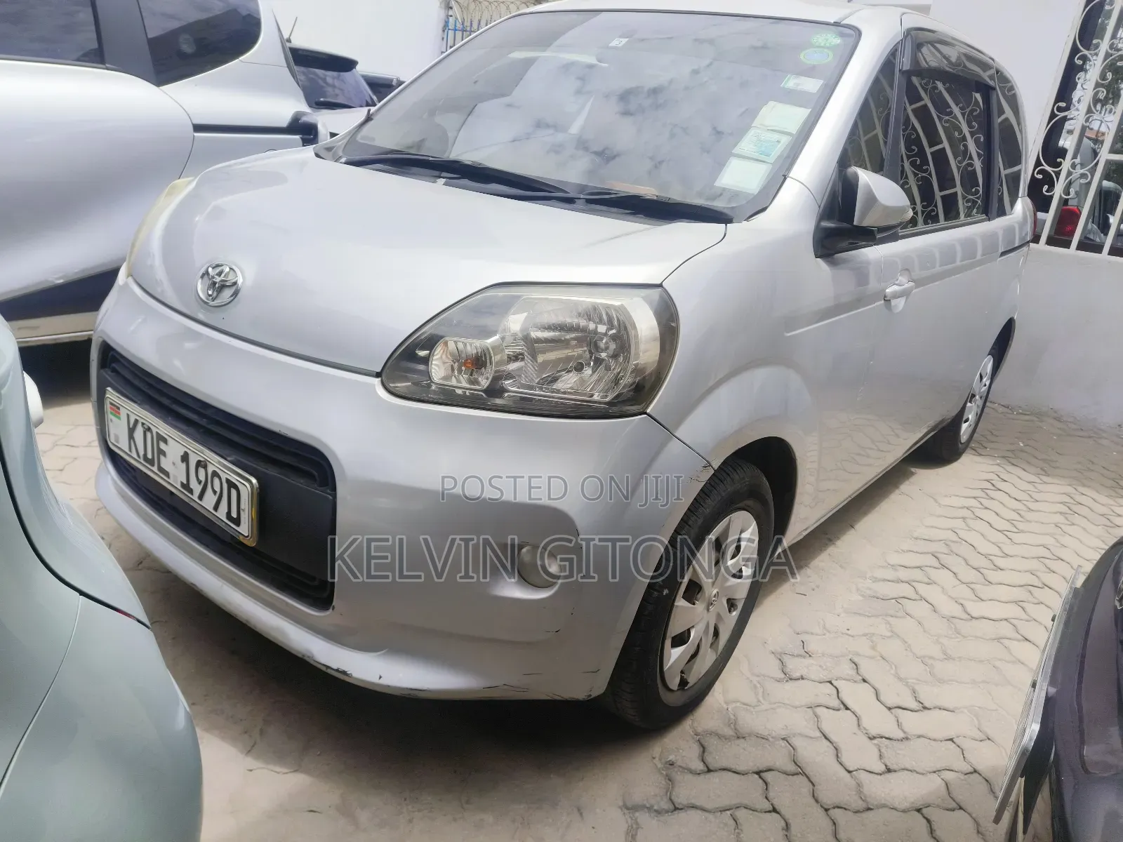 Toyota Porte 2015 Silver