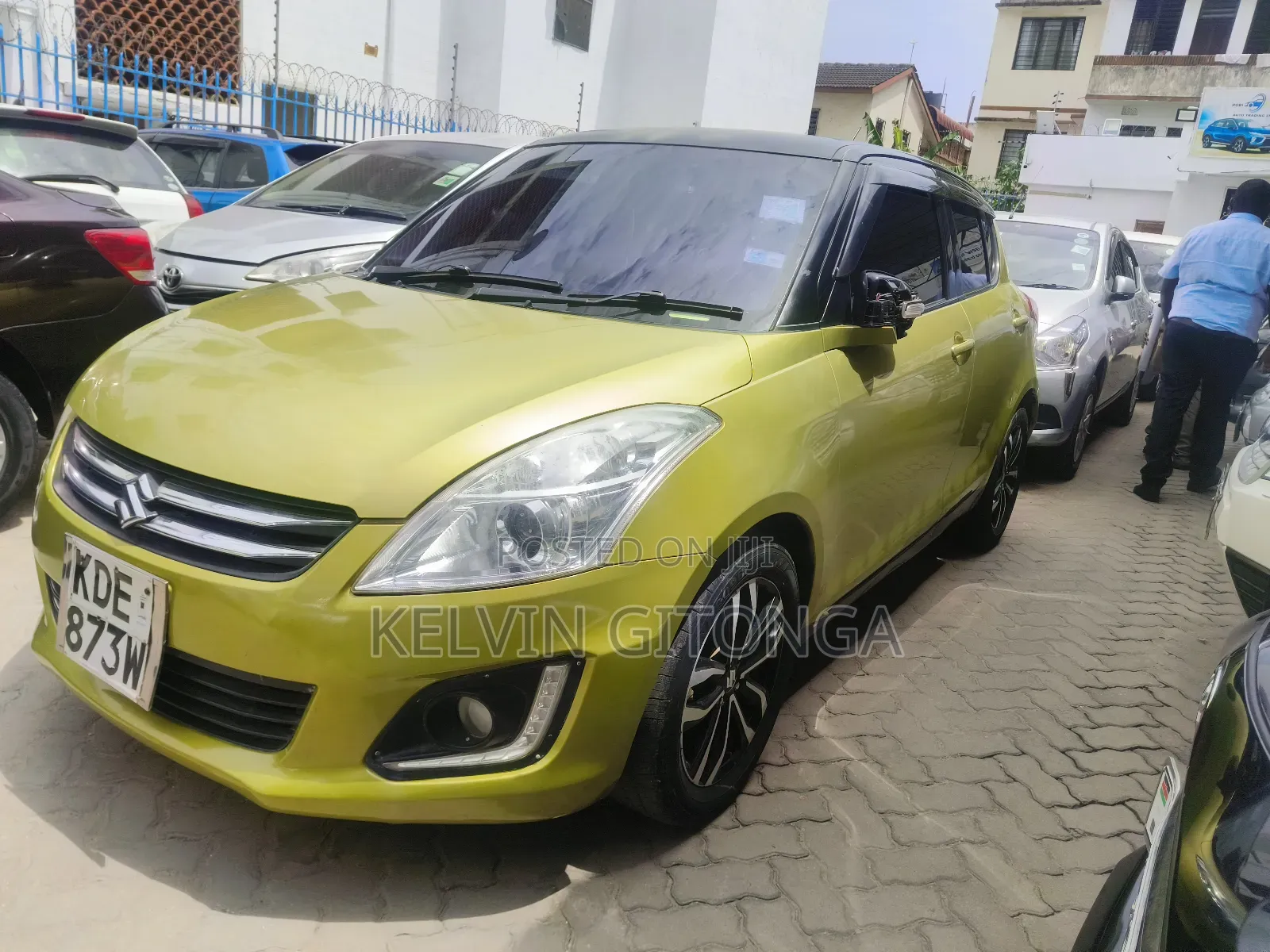 Suzuki Swift 2014 Yellow