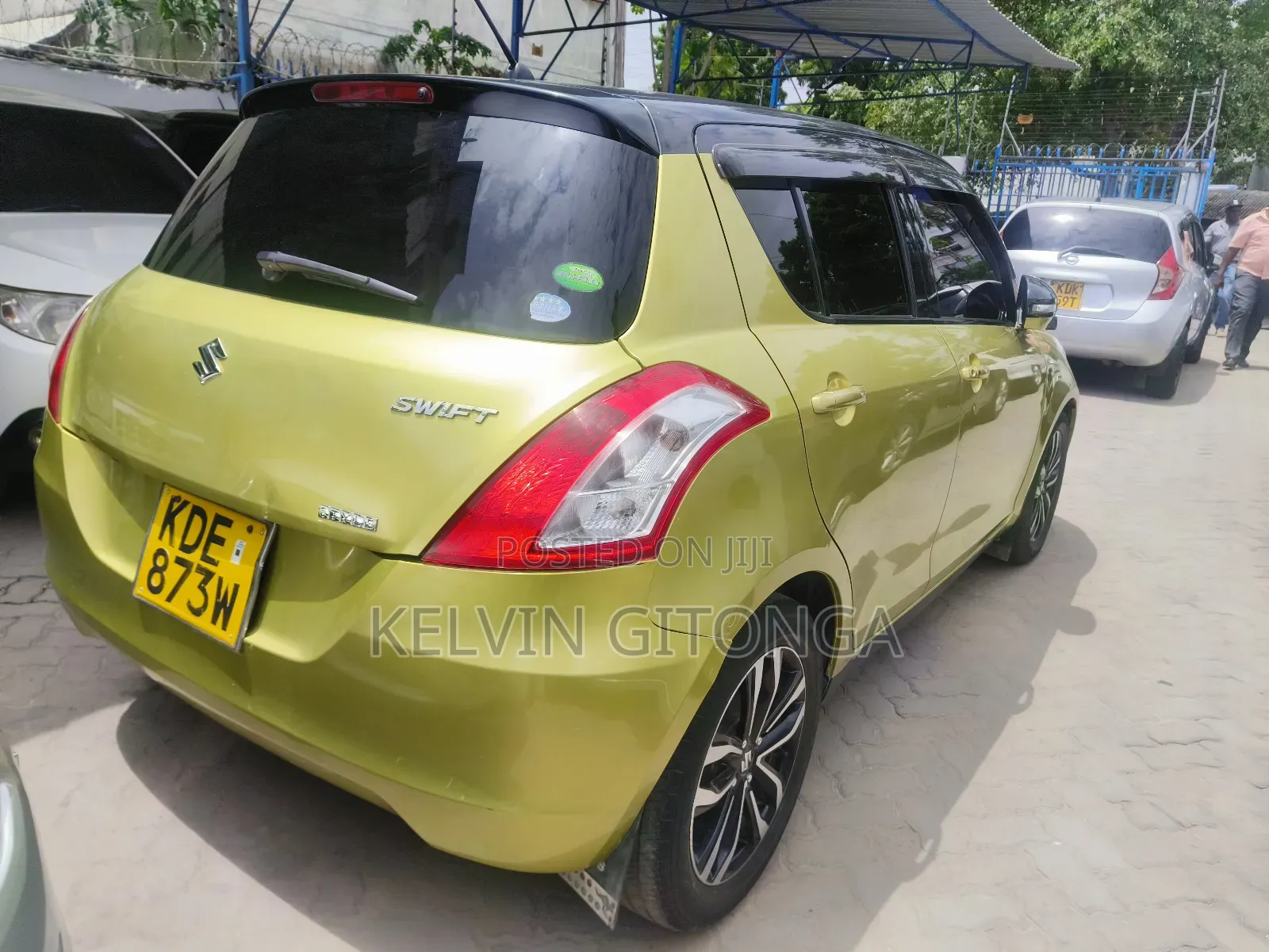 Suzuki Swift 2014 Yellow