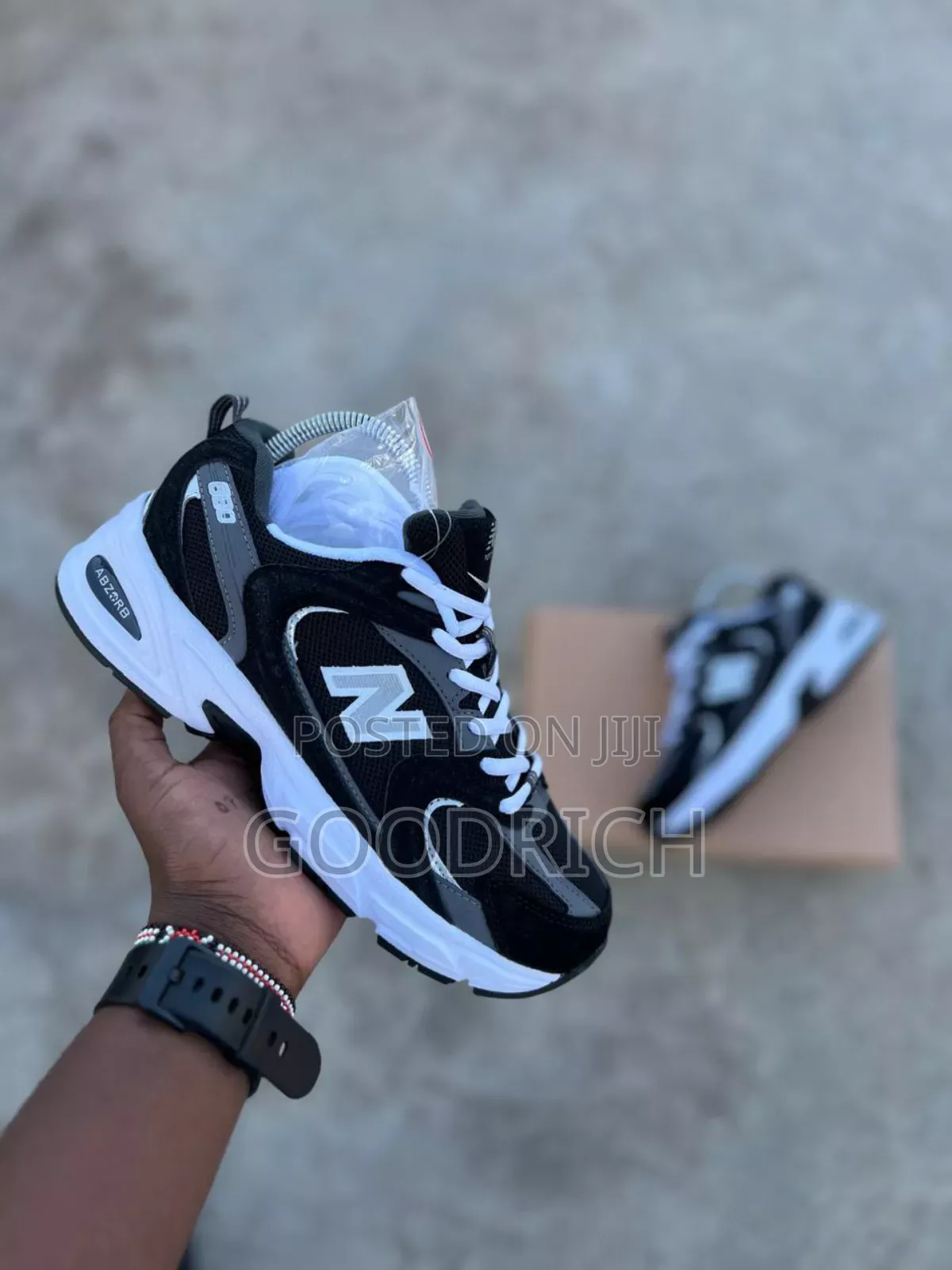 New Balance 0530