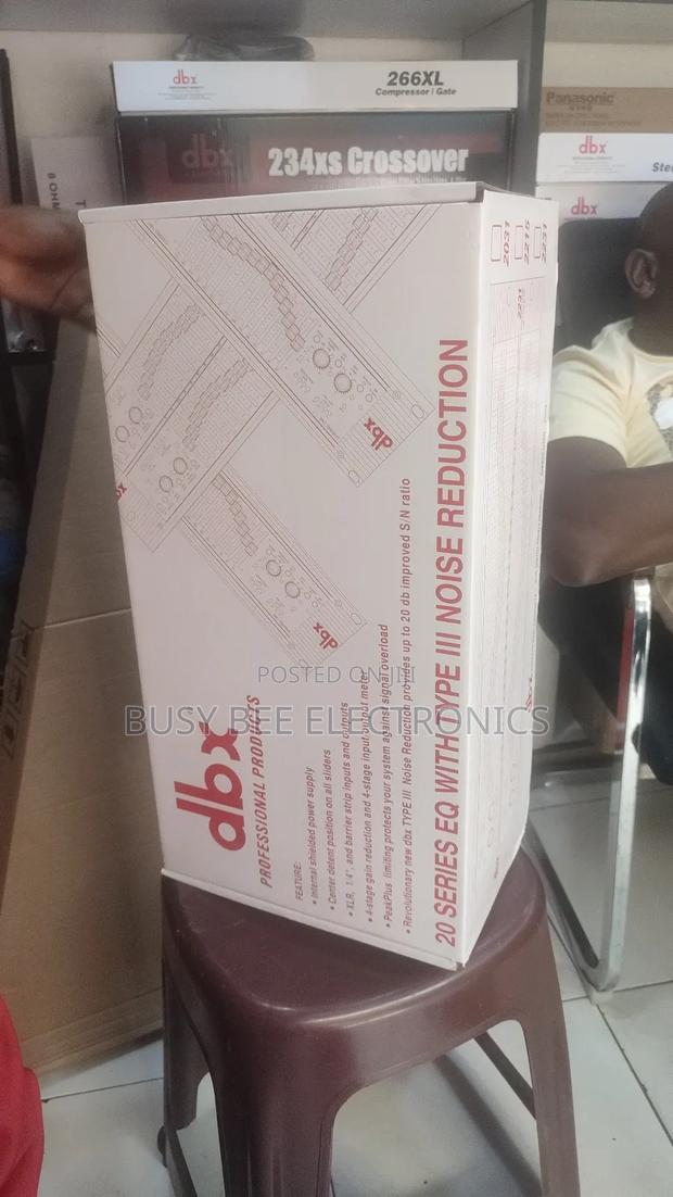 2231 DBX Double Equaliser - thumbnail 2