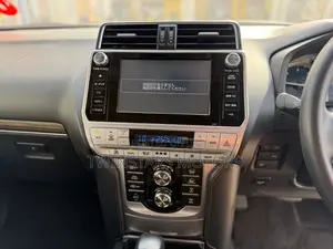 Toyota Land Cruiser Prado 2.8 2018 White