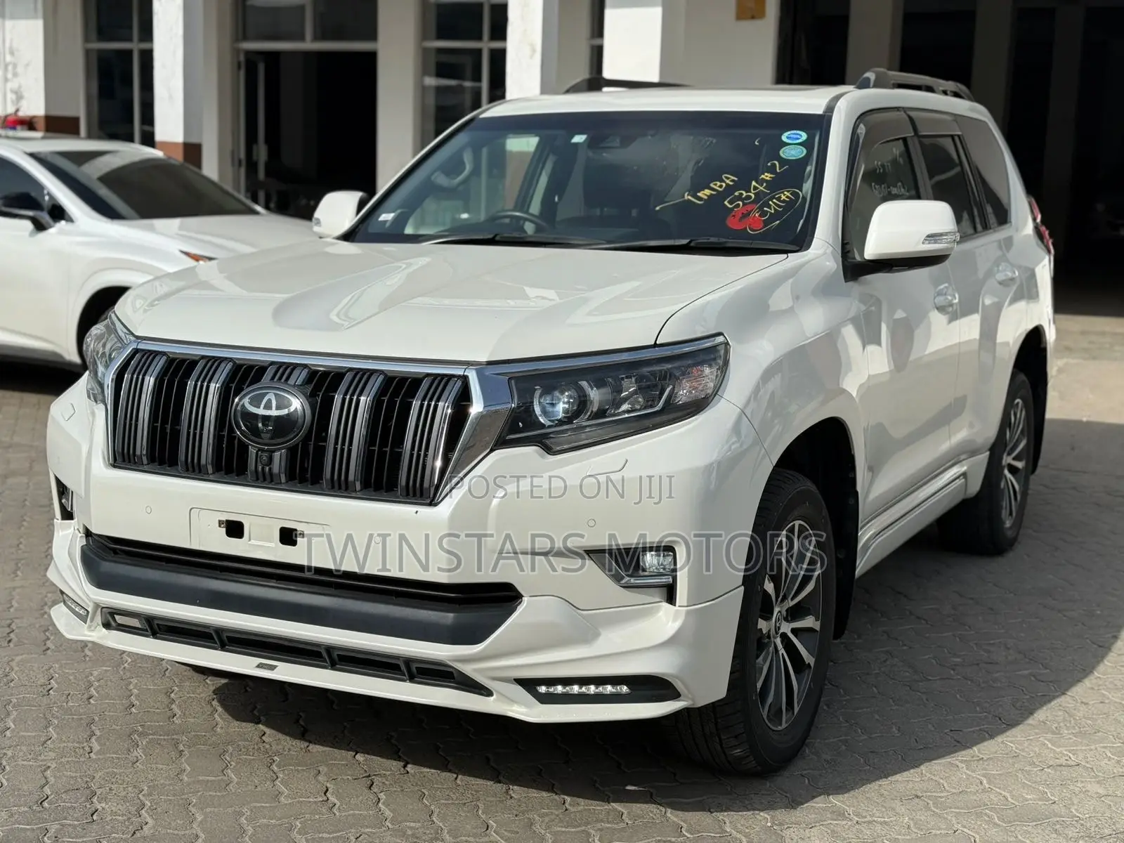 Toyota Land Cruiser Prado 2.8 2018 White