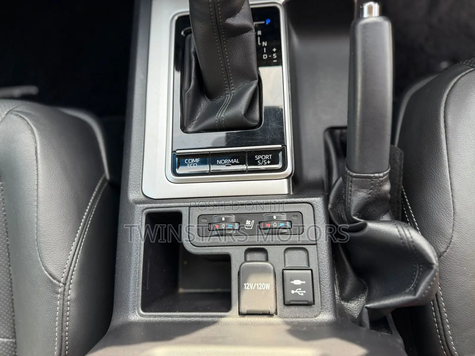 Toyota Land Cruiser Prado 2.8 2018 White