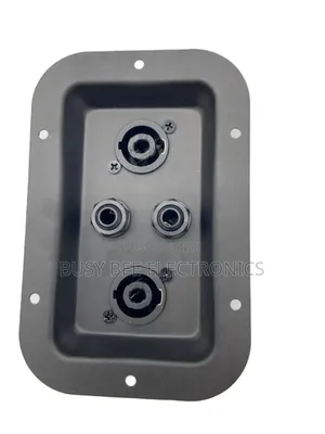 Metallic Speaker Connector