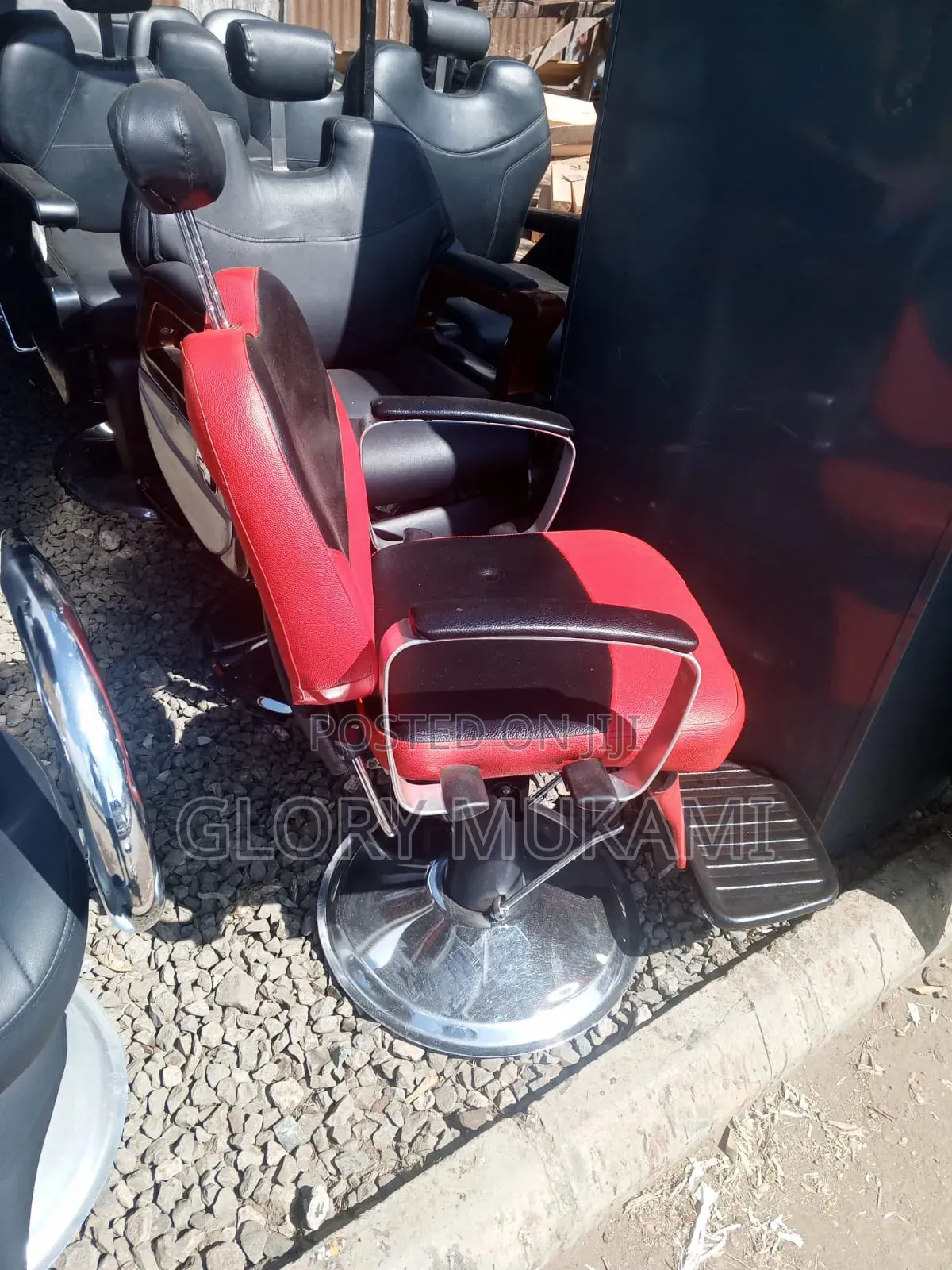Red Sstylin Chair