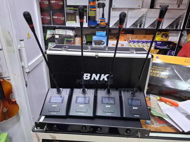 BNK 4 In 1 Conference Microphone With Briefcase - thumbnail 2