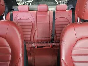 Mercedes-Benz C200 2019 White