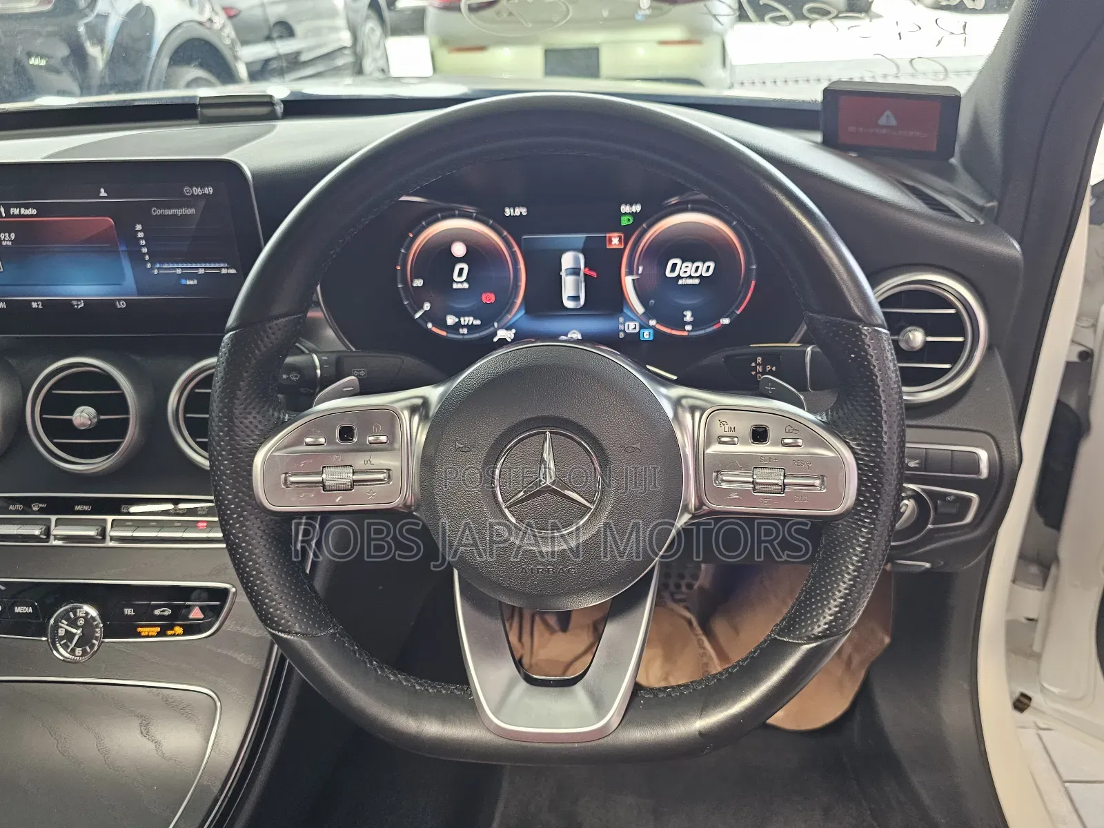Mercedes-Benz C200 2019 White