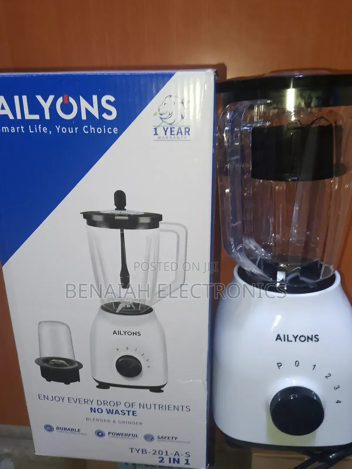Ailyons Blender .Durable, Powerful and Safe Blender