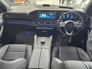 Mercedes-Benz GLE-Class GLE 400d 4MATIC 2021 Pearl