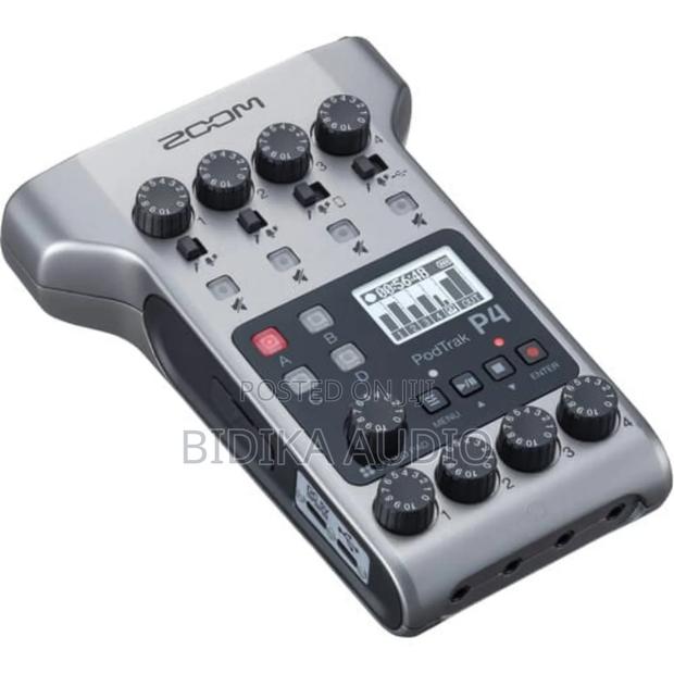 Zoom P4 Podtrak Podcast Recorder
