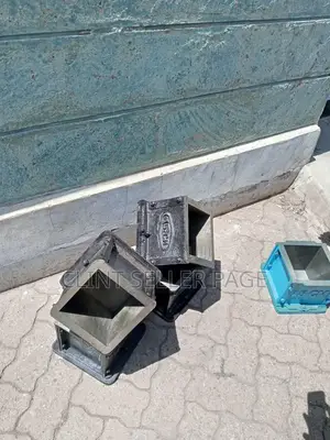 Concrete Cube Moulds/ Concrete Core