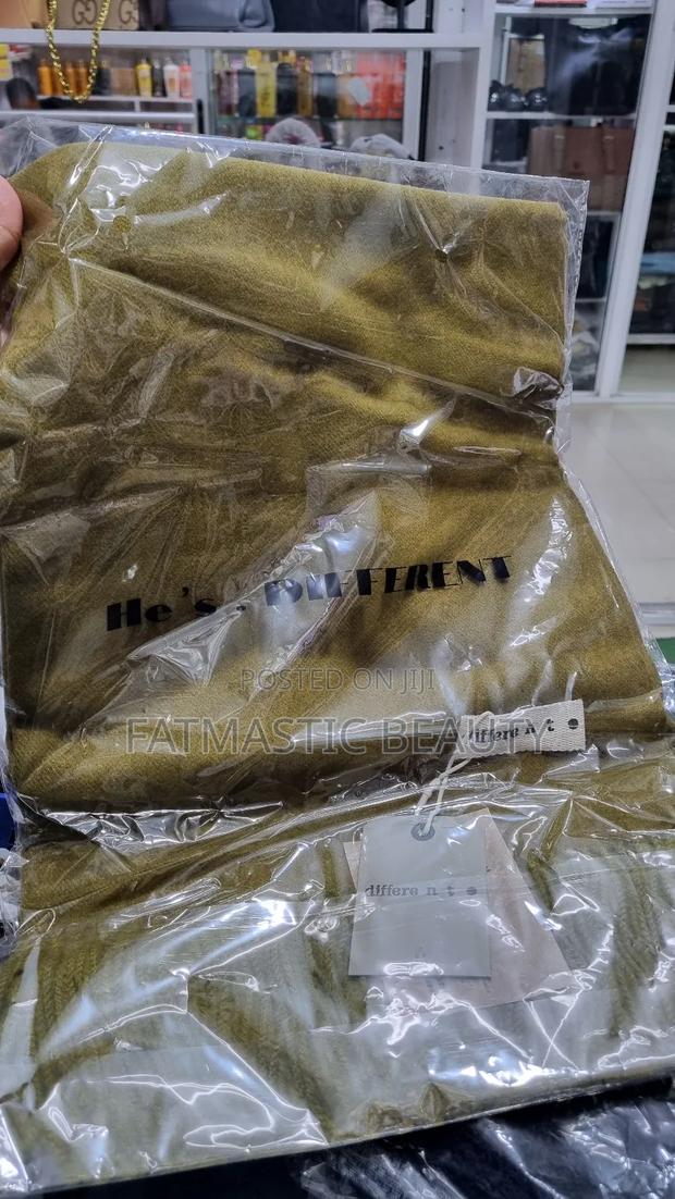 Cashmere Shawl Quality - main view