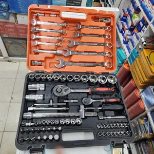 82pcs Mechanical Tool Kit