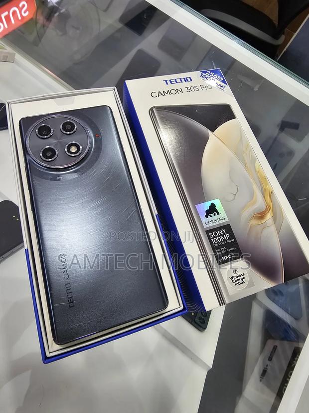 Tecno Camon 30S Pro 256 GB Black - thumbnail 2