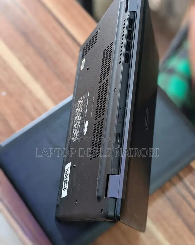 Laptop Dell Latitude 5280 8GB Intel Core I5 HDD+SSD 256GB