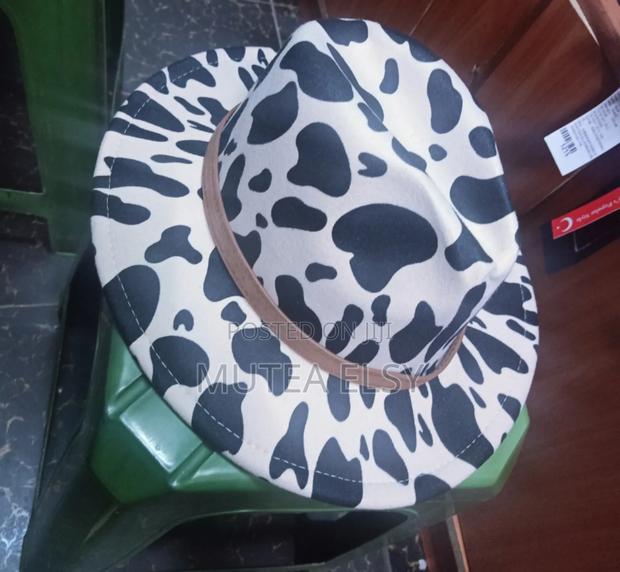 Off White Vintage Fedora Hats - main view