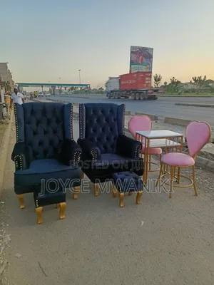 Velvet Black Pedicure Seats and Pink Manicure Set, 
