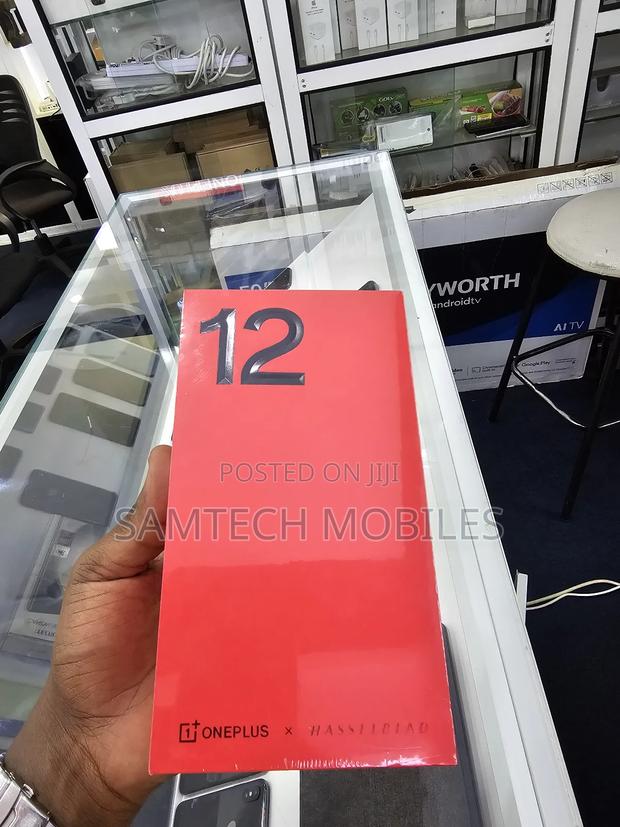 New OnePlus 12 1 TB Black - thumbnail 3