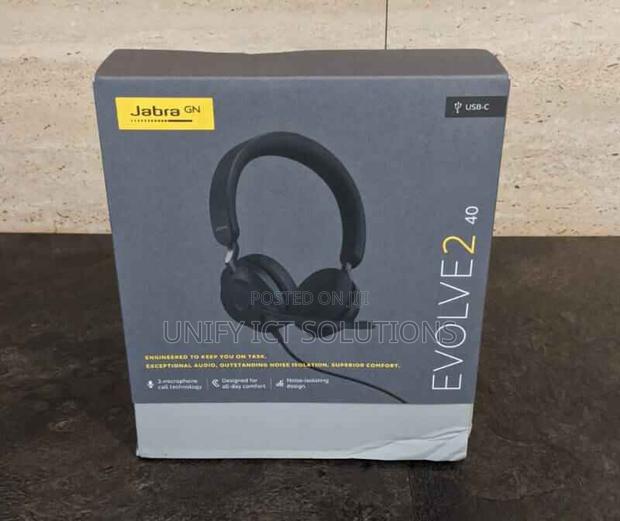 Jabra Evolve2 40 Headset - main view